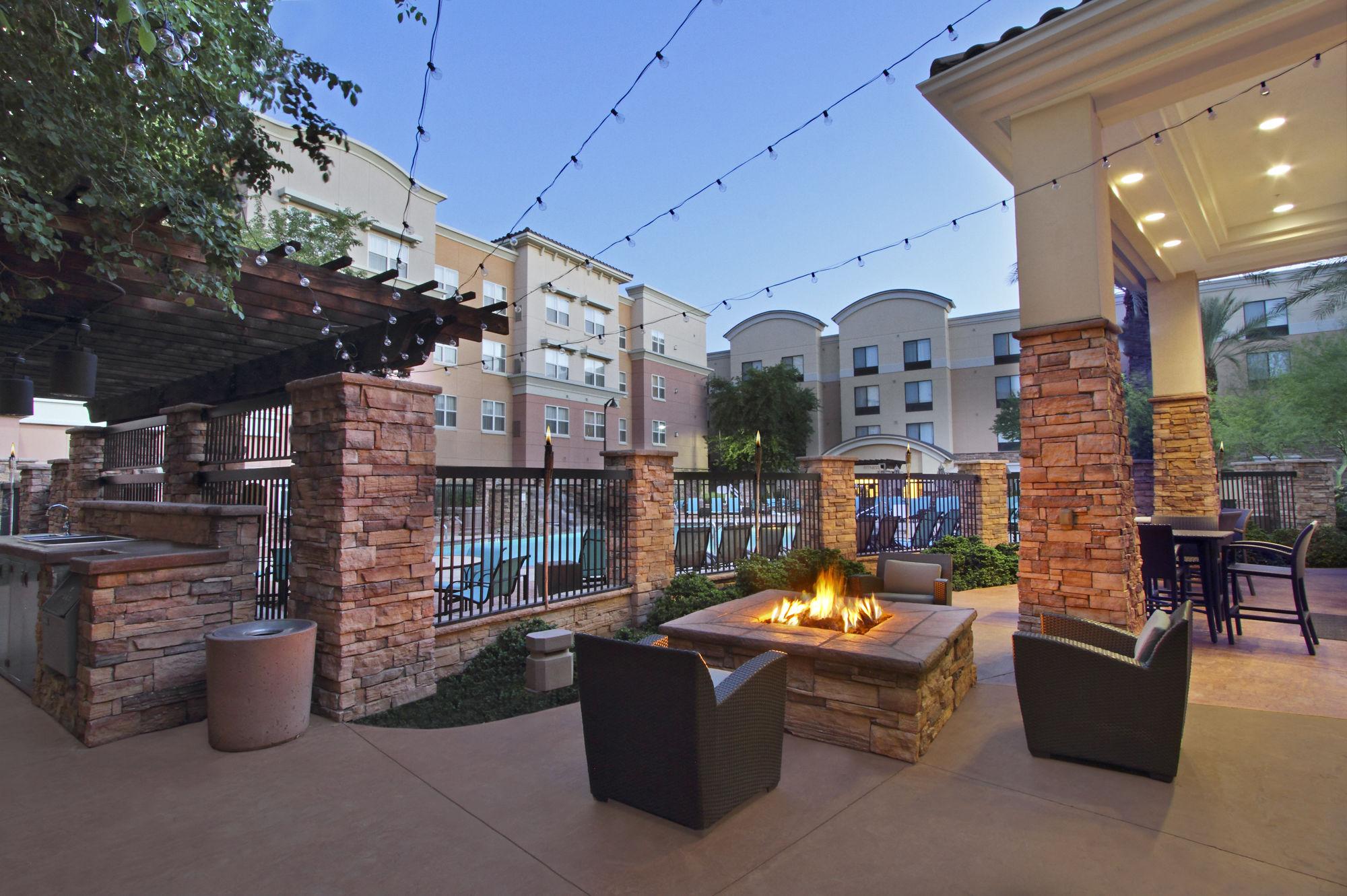Springhill Suites Phoenix Glendale Sports & Entertainment District Exteriör bild